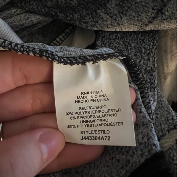 June & Hudson floral midi dress - Picture 3 of 8